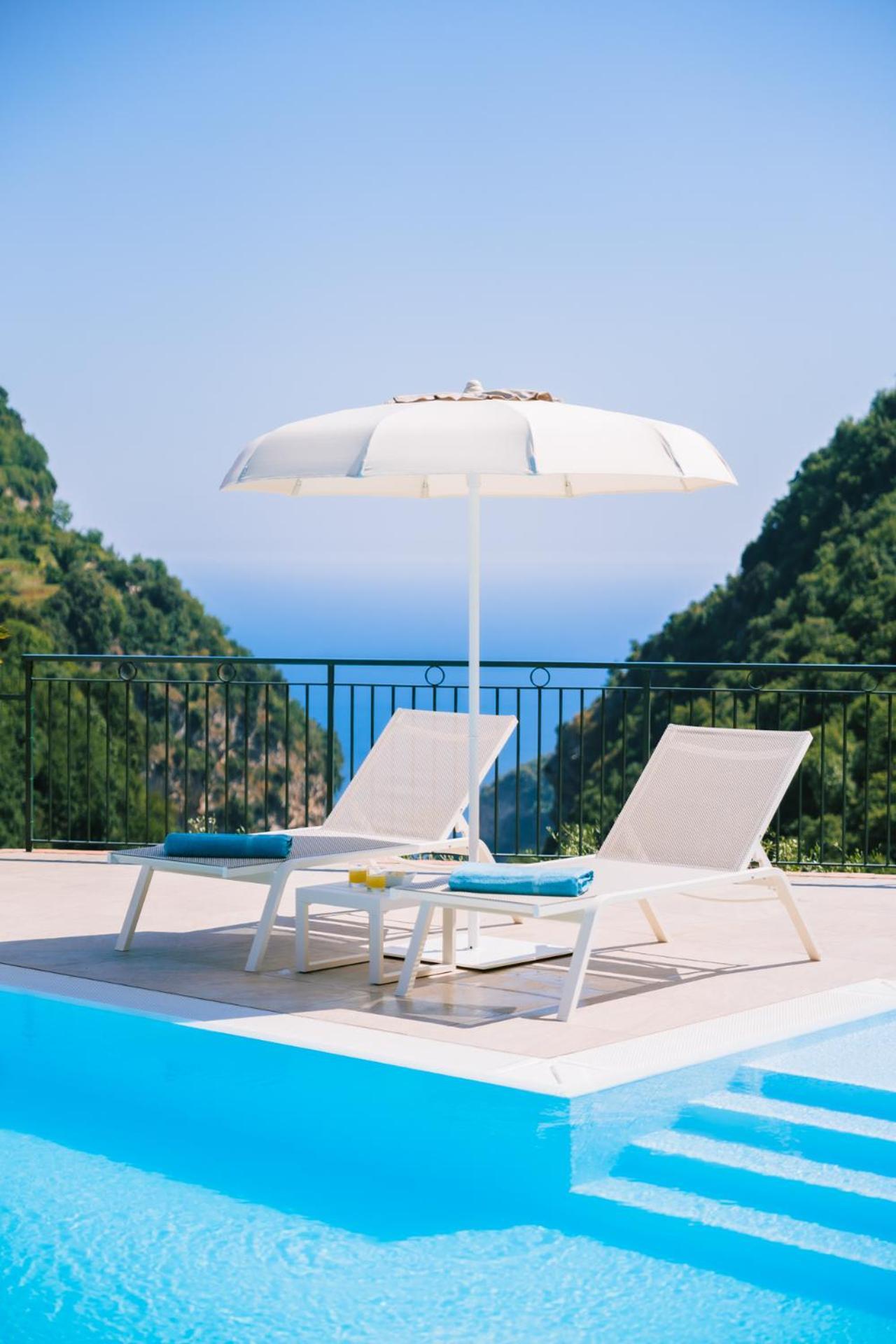 Villa Sant'Alfonso Scala Exterior photo