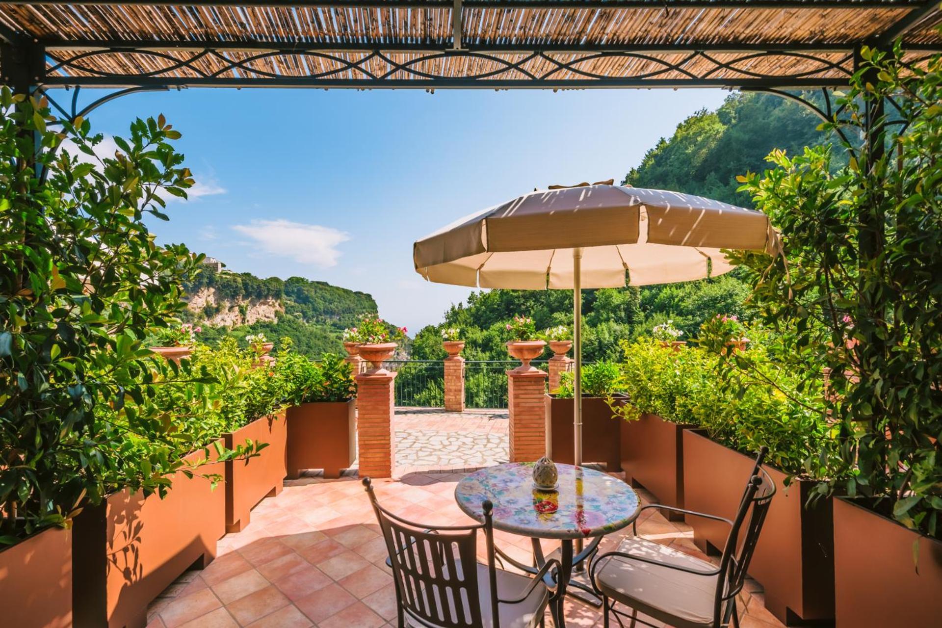 Villa Sant'Alfonso Scala Exterior photo